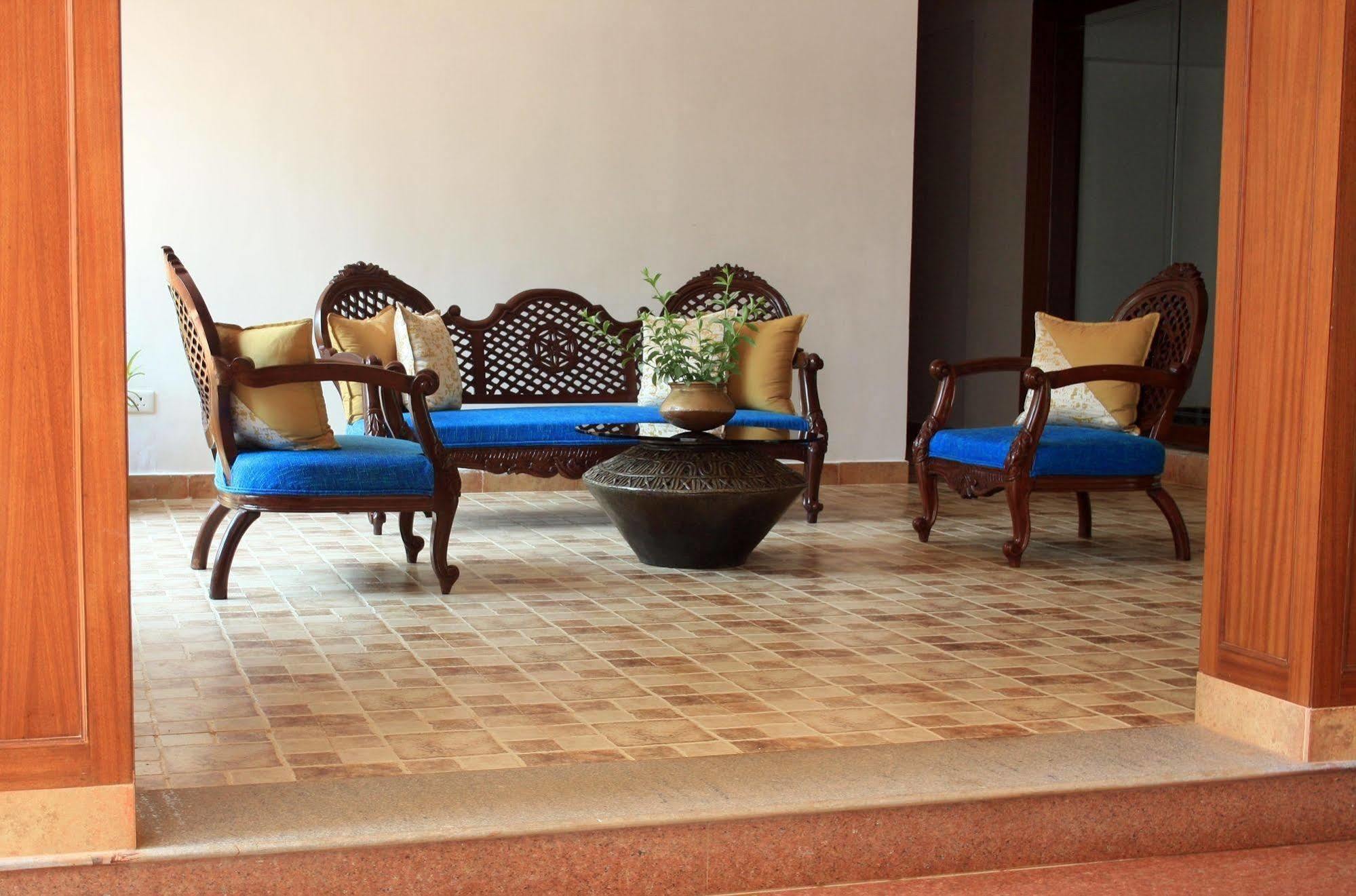 Crystal By Morpho, Goa Villagio Resort Betalbatim Extérieur photo