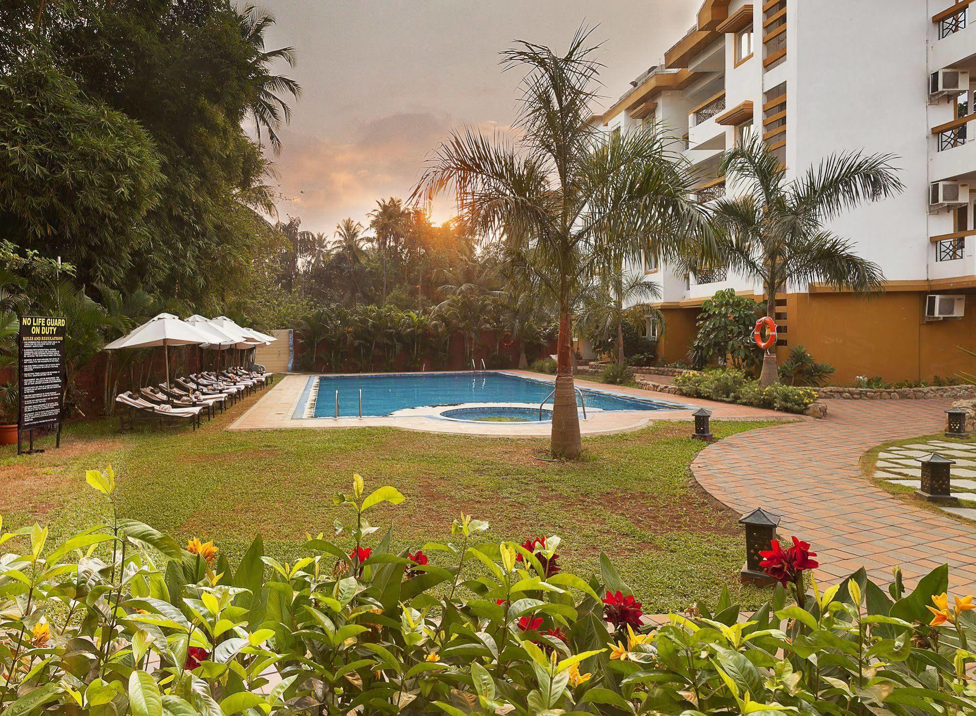 Crystal By Morpho, Goa Villagio Resort Betalbatim Extérieur photo